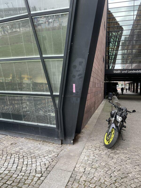 Erste Aktion an der Dortmunder Bibliothek