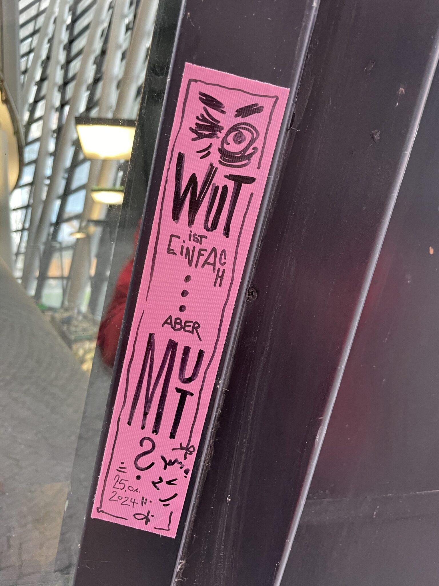 Erste Aktion an der Dortmunder Bibliothek